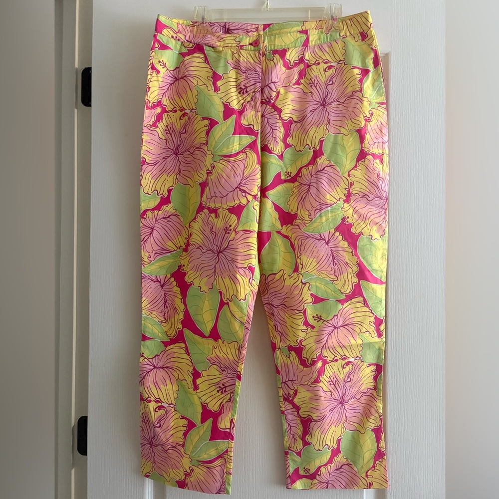 Lilly Pulitzer White Label Pink and Green Floral Cropped Pants